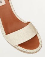 DOUBLE ROCKSTUD GRAINY CALFSKIN WEDGE SANDAL 105 MM - Image 3